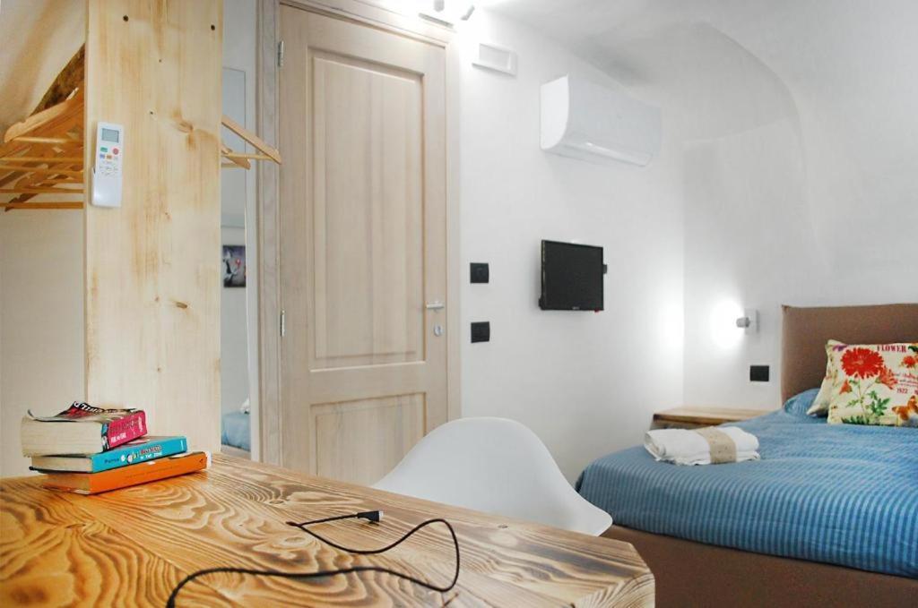 Legnosuites 3 Rooms 3 Bathrooms Group And Family By HouseinNeapel Exteriör bild