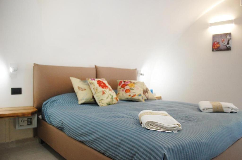 Legnosuites 3 Rooms 3 Bathrooms Group And Family By HouseinNeapel Exteriör bild