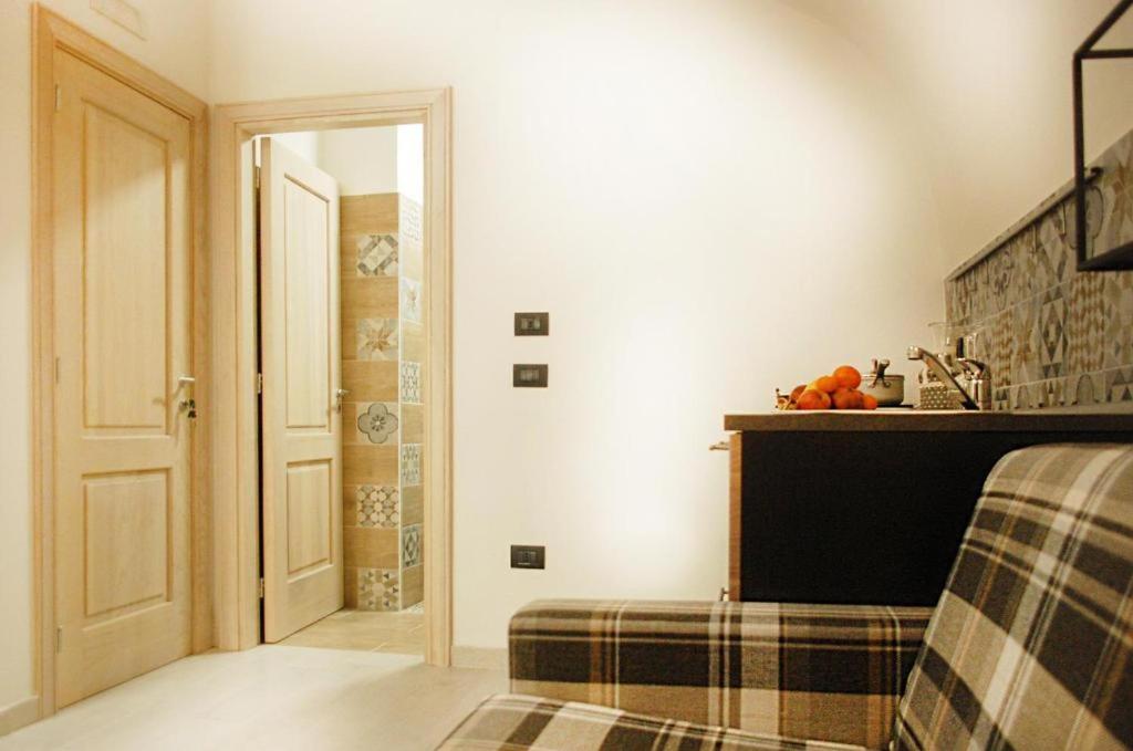 Legnosuites 3 Rooms 3 Bathrooms Group And Family By HouseinNeapel Exteriör bild