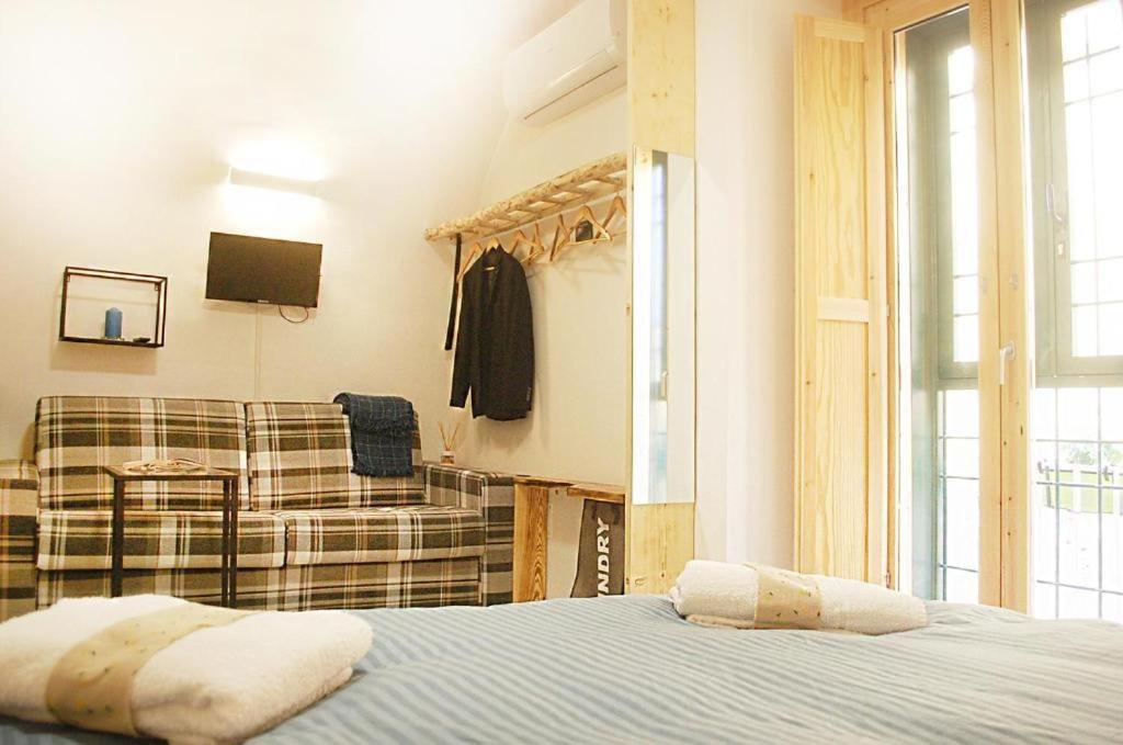 Legnosuites 3 Rooms 3 Bathrooms Group And Family By HouseinNeapel Exteriör bild